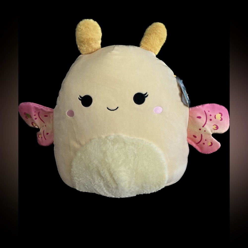 Miry the Moth Squishmallow